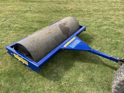 Kubota Attachment - 5ft flat roller water ballast