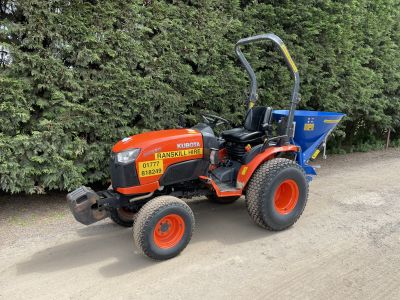 Kubota Attachment - Fertiliser/ Seed Spreaders