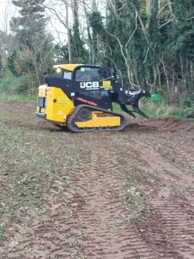 Click Here To Enlarge This Photo Of JCB 205T Skid Steer with Log Grab